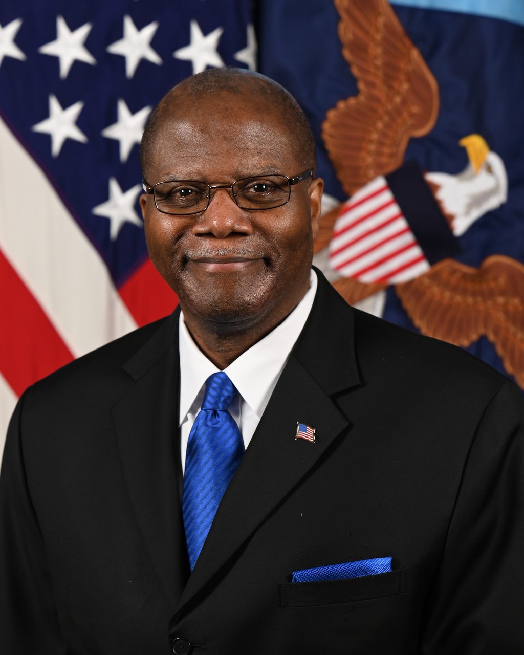 Official portrait of Ronald S. Moultrie, Under Secretary of Defense for Intelligence and Security