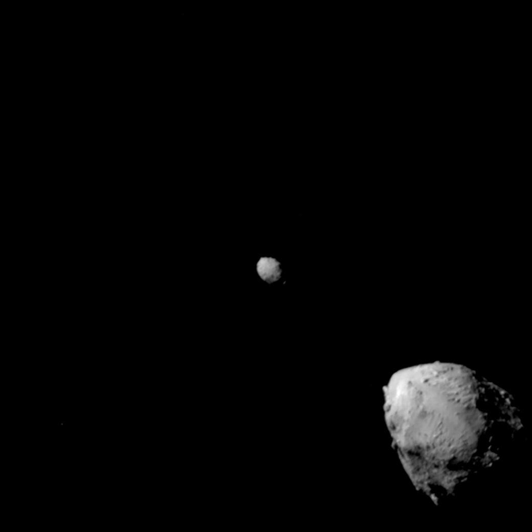 The last complete image of both Didymos and Dimorphos taken by DART's DRACO imager before impact