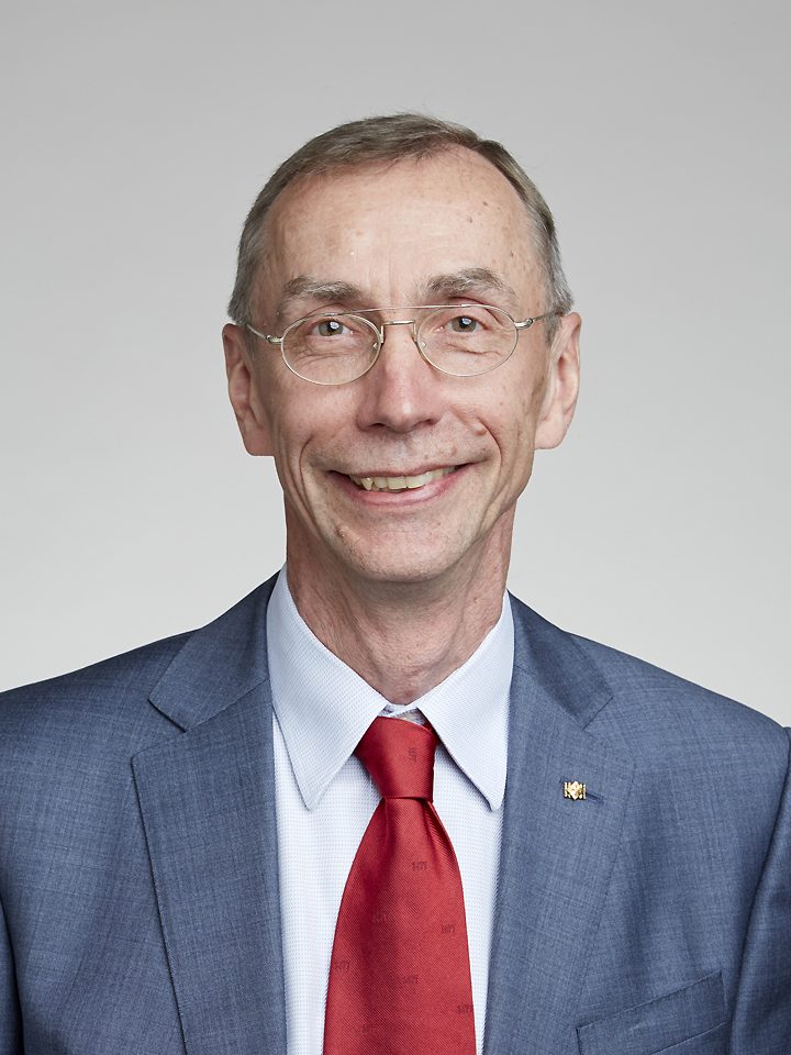 Portrait of Svante Paabo, geneticist and 2022 Nobel laureate for his work on ancient hominin genomes
