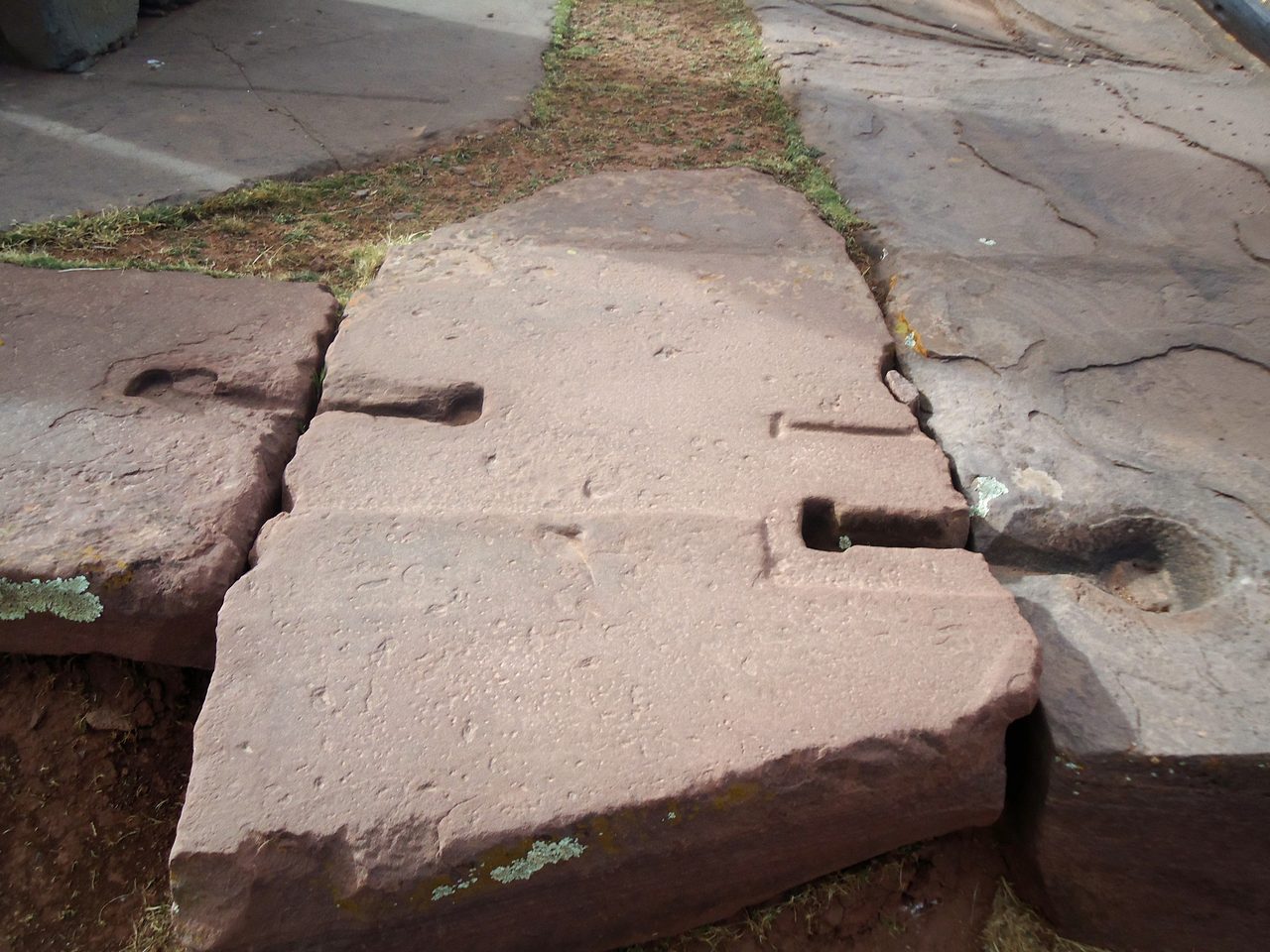 Andesite block at Puma Punku with an I-shaped clamp recess cut into the stone